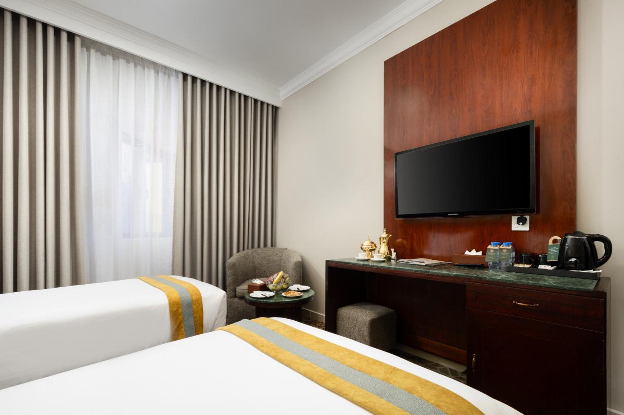 Emaar Al Manar Hotel *
