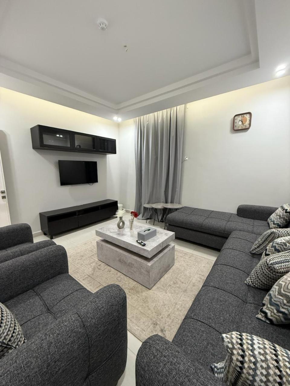 Apartment دار المشاعر *
