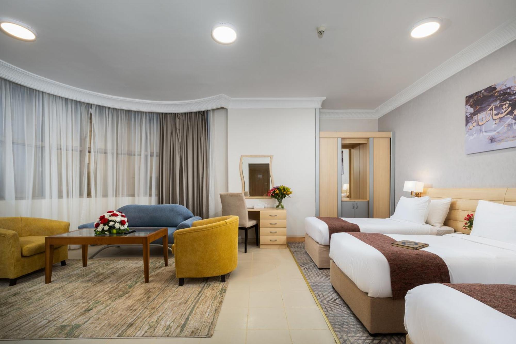 Emaar Al Noor Hotel *