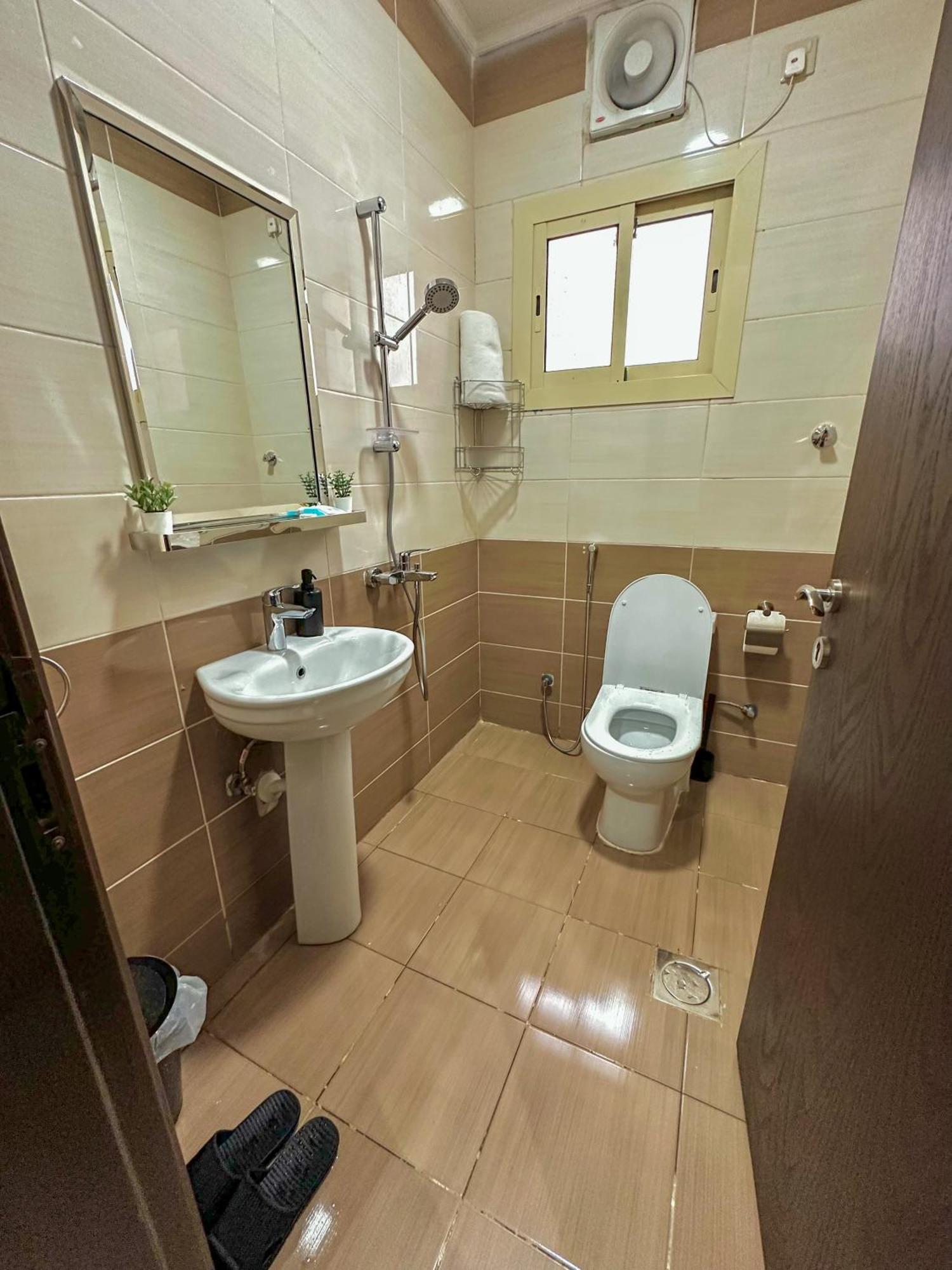 3 Bedrooms In Makkah Apartment Mecca
