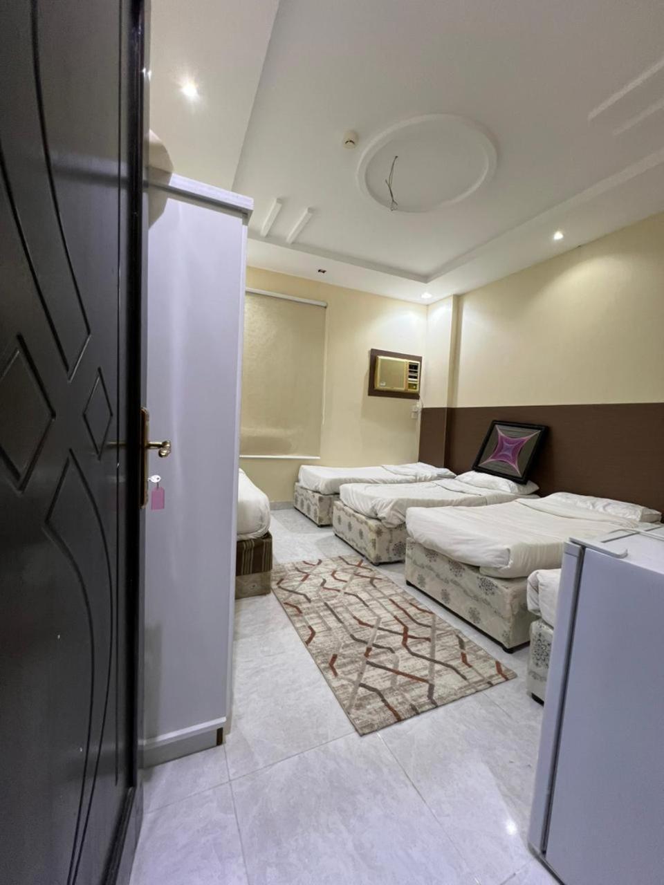 Hotel Salaam *