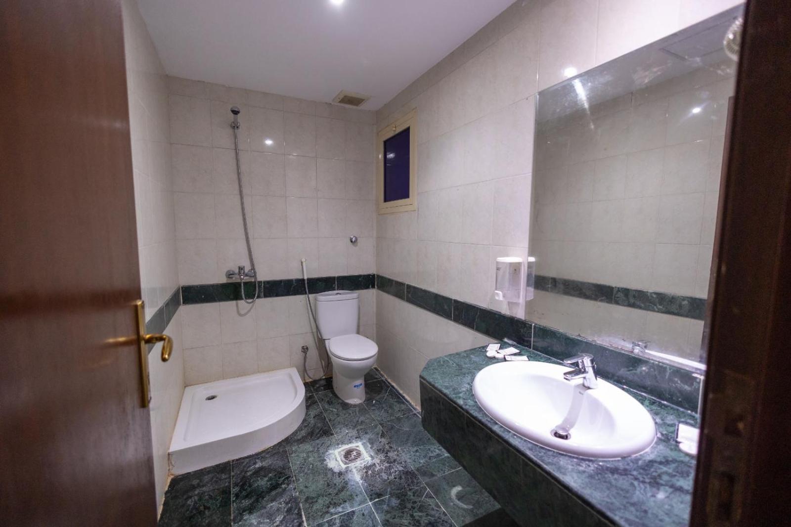 ودام 4 العزيزية Hotel 3*