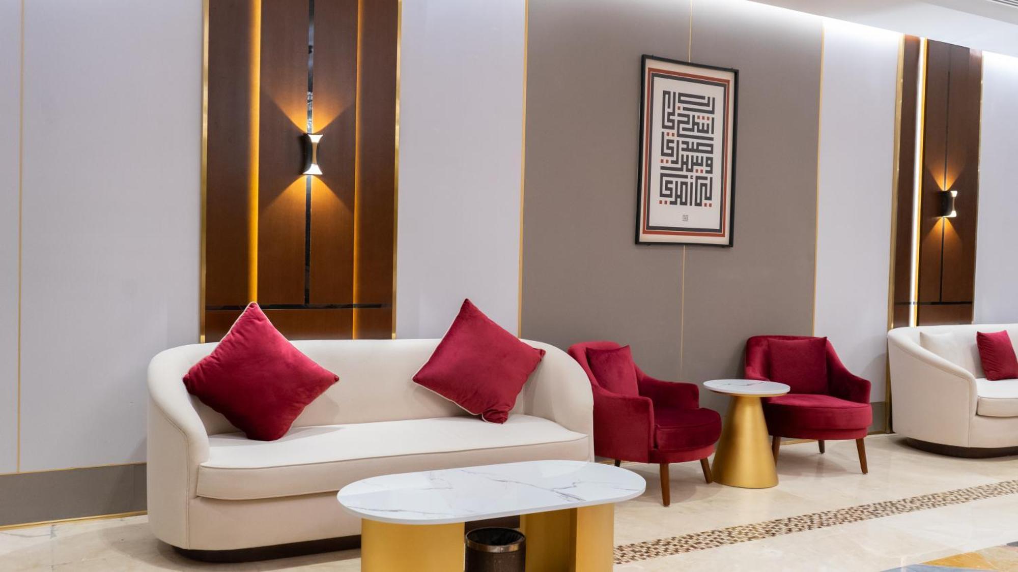 Al Safwah First Tower 1 Hotel