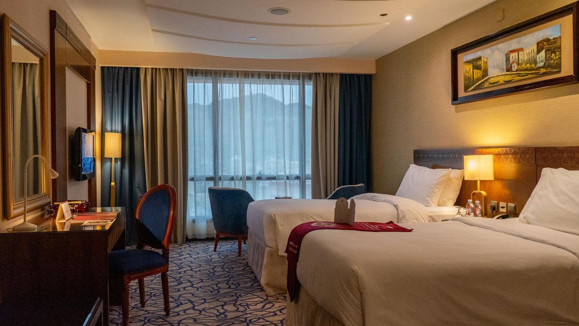 Al Safwah First Tower 1 Hotel 5*