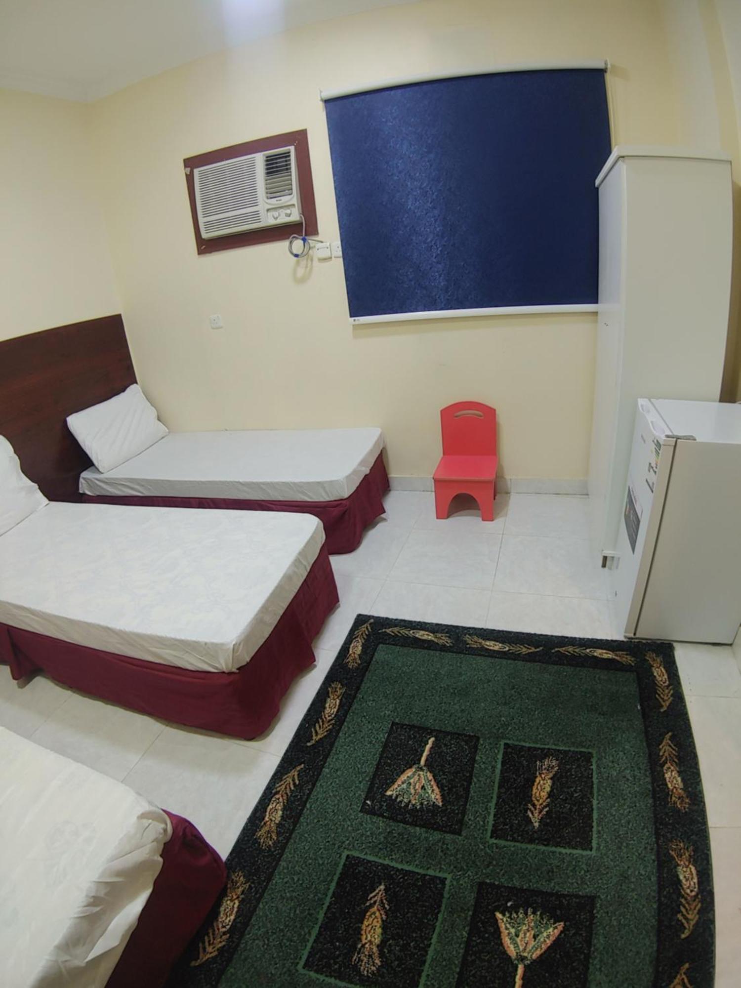 Salaam Hotel *