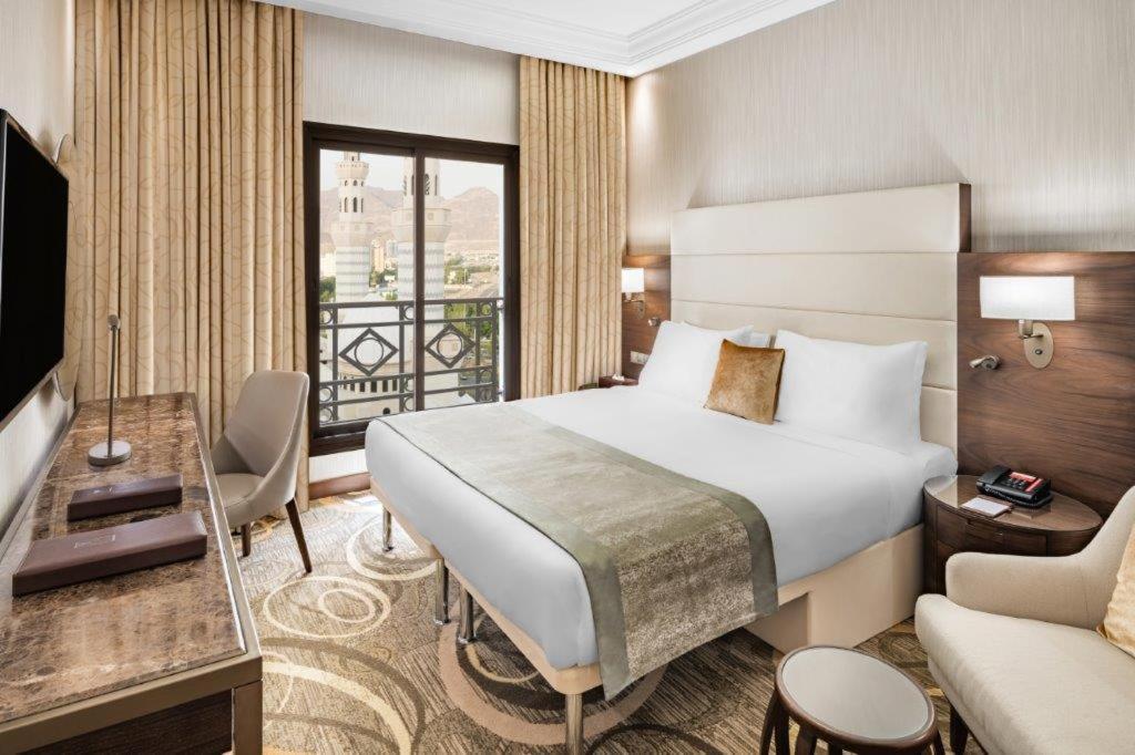 Copthorne Makkah Al Naseem Hotel