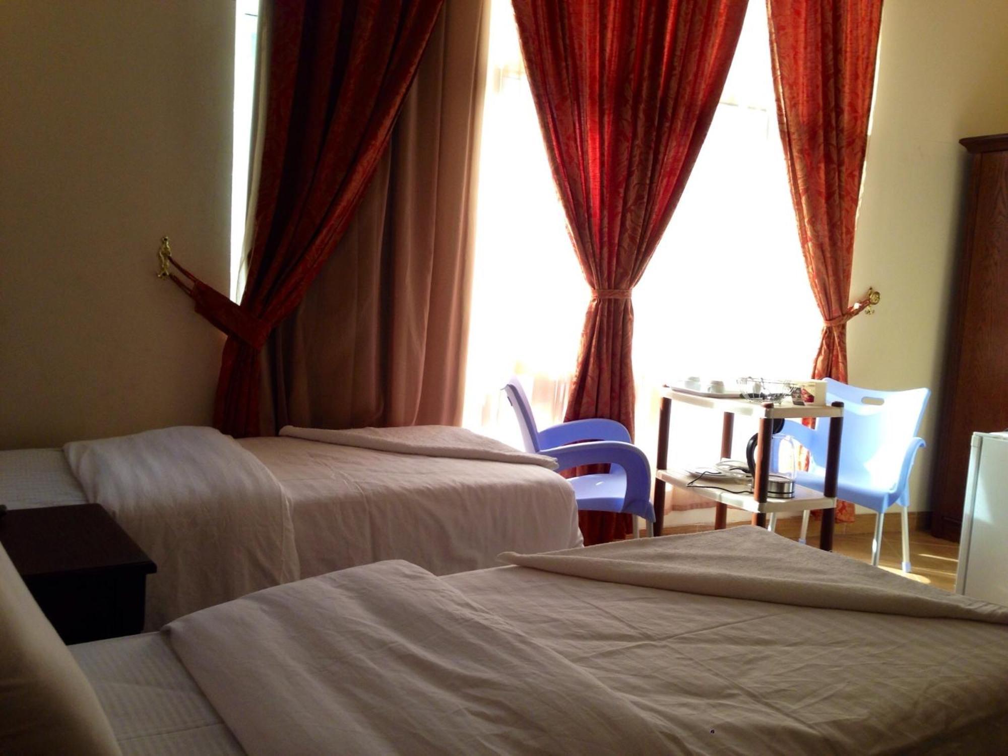 Hotel Qasr Al Azizia