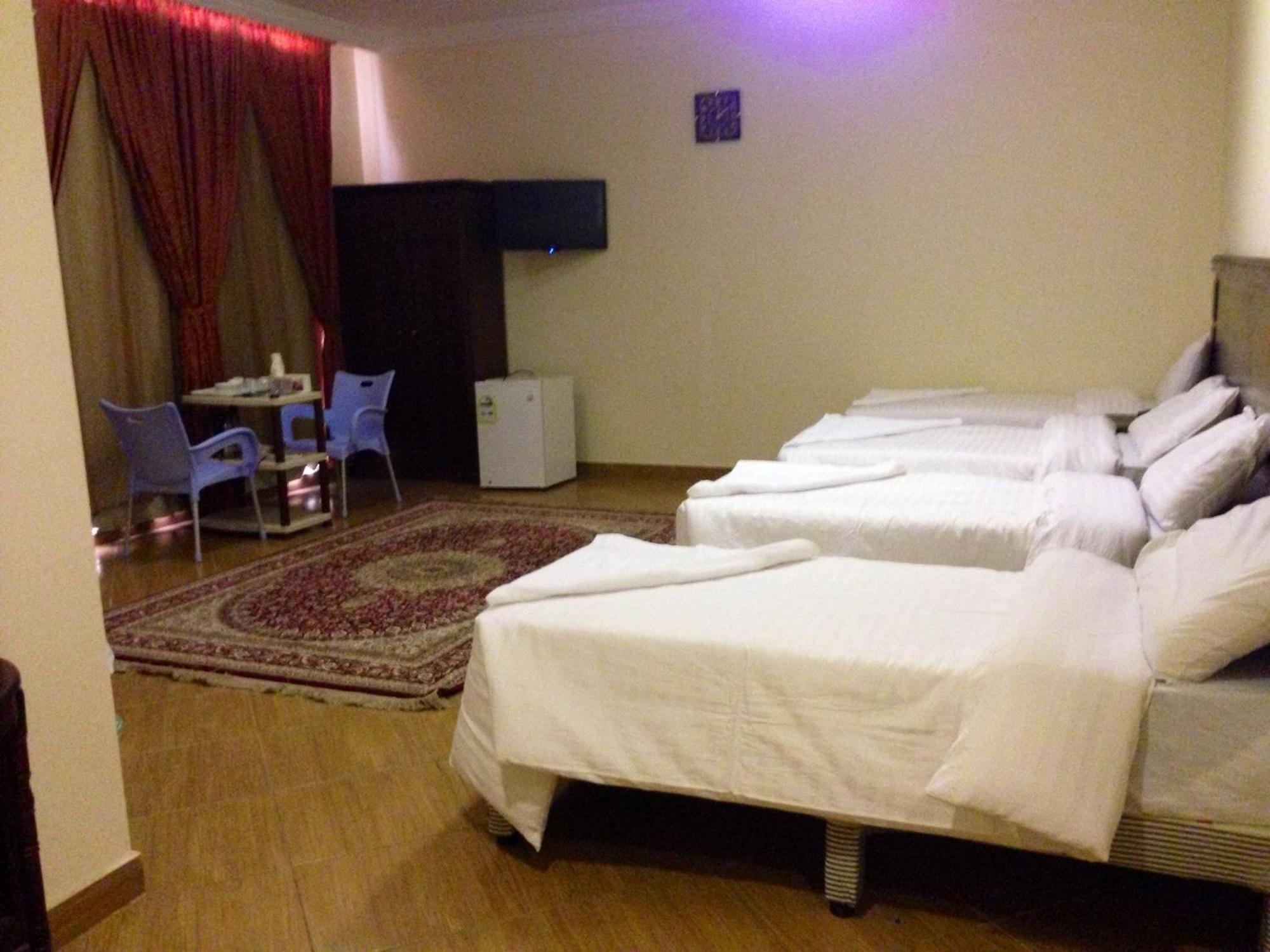 Qasr Al Azizia Hotel