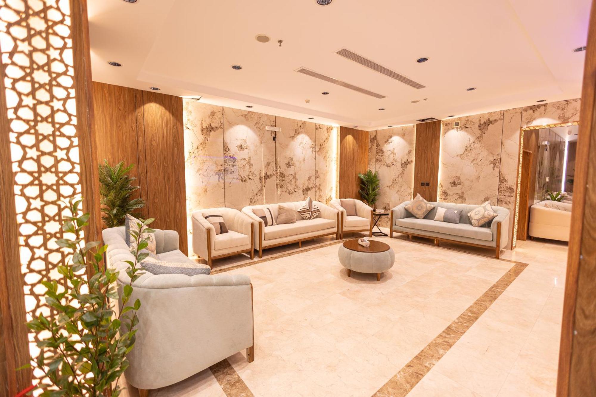Apartment مفروشة واسعة متكاملة *