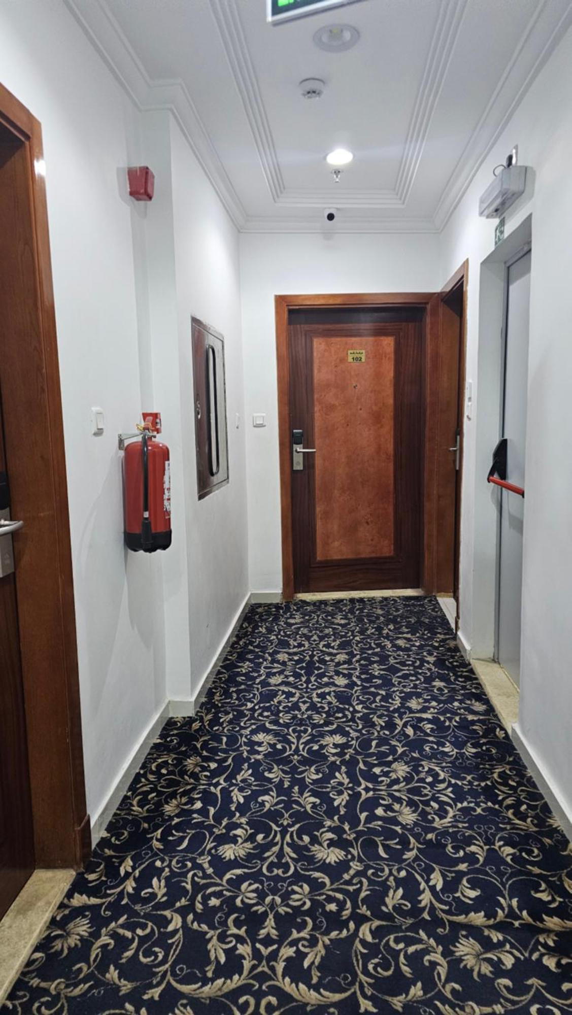 Apartment غرف نور الثريا الفاخره
