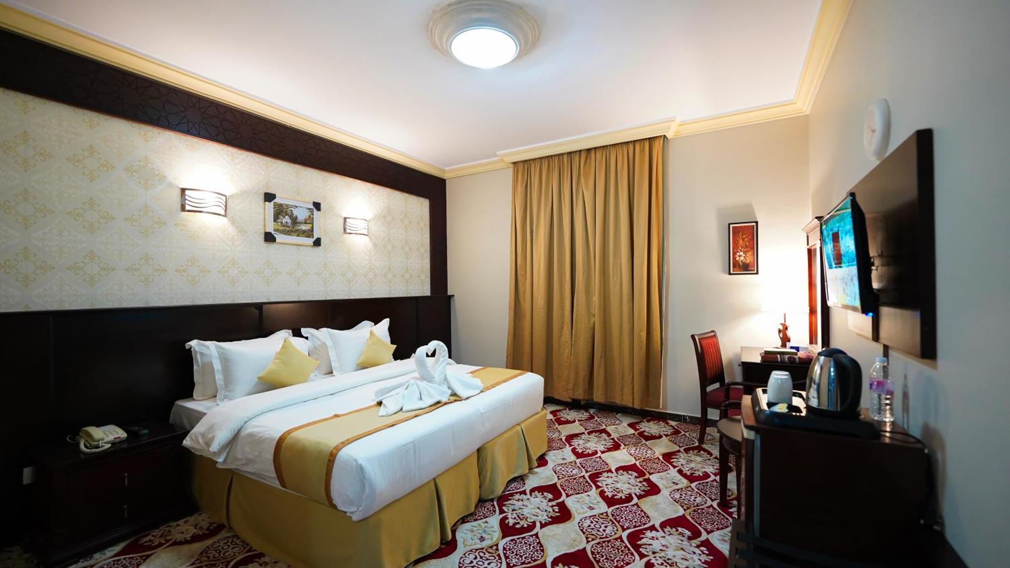 Hotel Al Kiram Al Azizia 2*