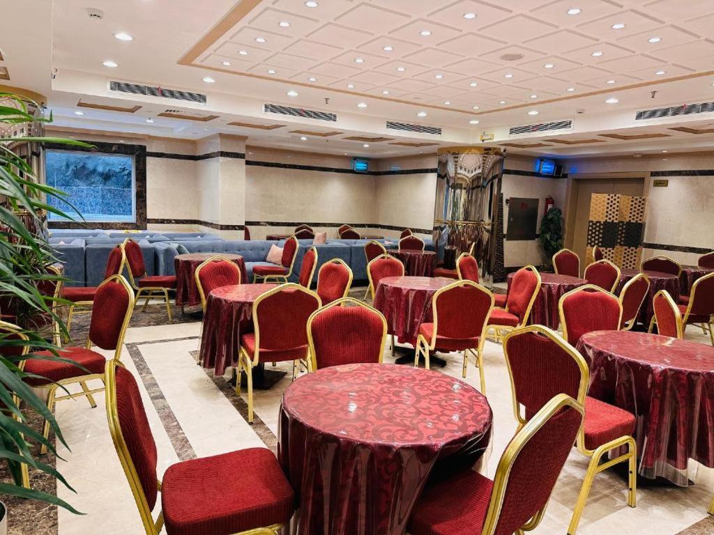 Verta Alshisha, Makkah 4*