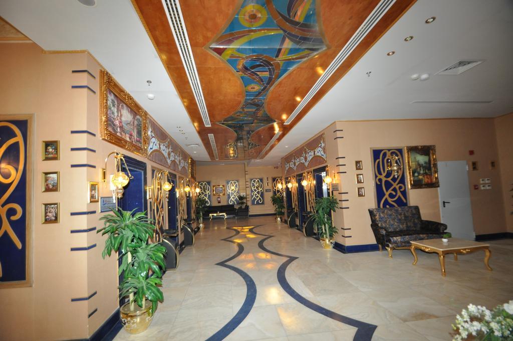 Montana Al Azizia 4*