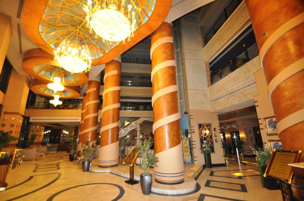 Montana Al Azizia Hotel