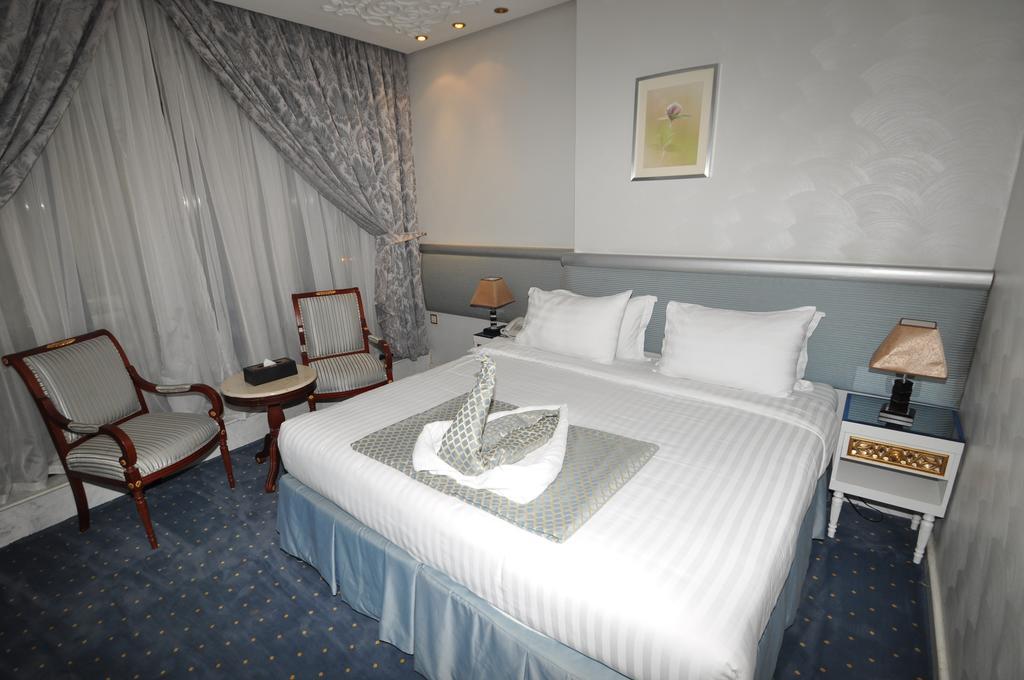 Montana Al Azizia Hotel