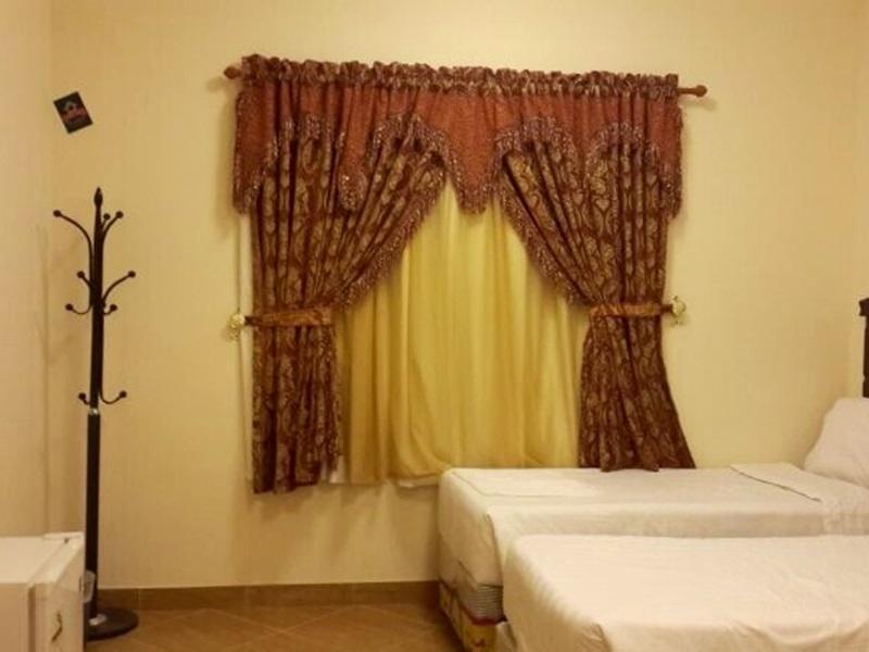 Qasr Al Azizia 3*