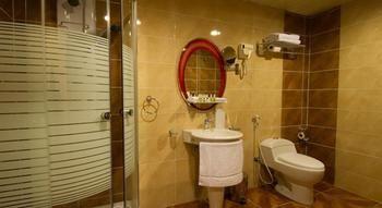 Zahra White Palace Hotel 3*