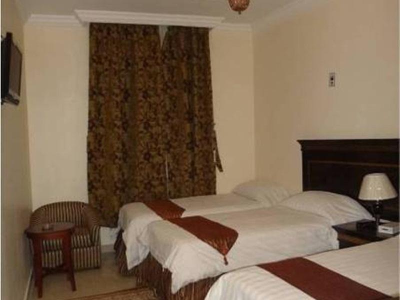 Zahra White Palace 3*