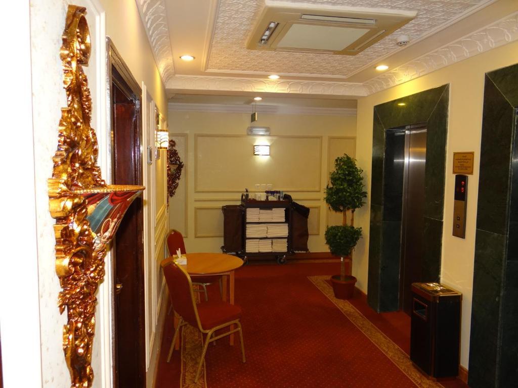 Rowaa Golden Hotel 3*