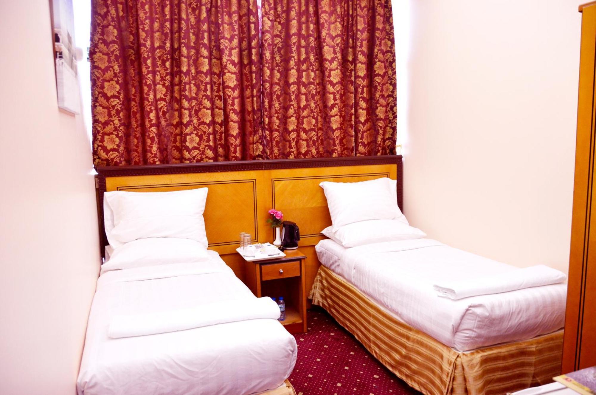 Hotel Anwar Al Deafah *