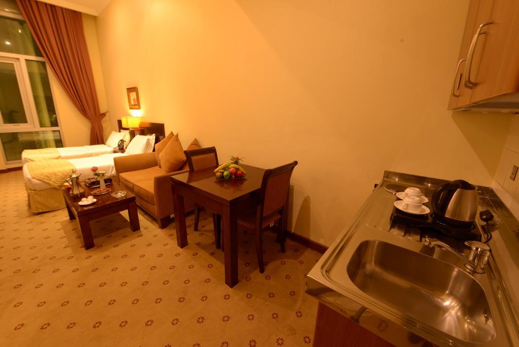 Hotel Retaj Al Bayt 4*