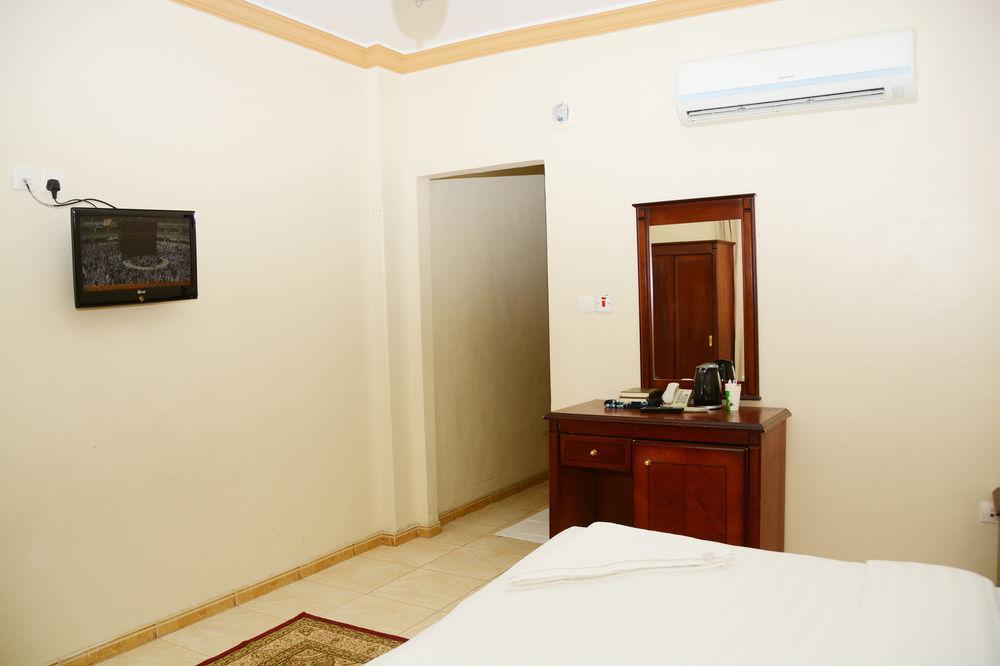 Anwar Al Deafah Hotel *