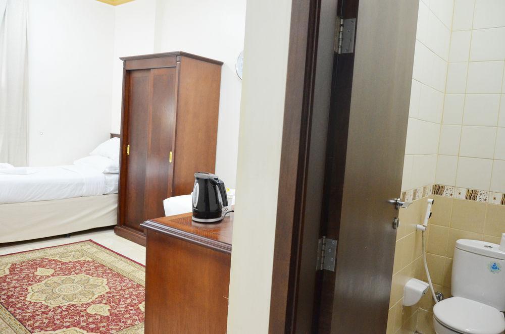Anwar Al Deafah Hotel