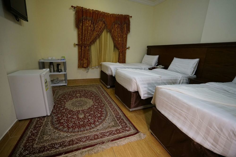 Hotel Qasr Al Azizia 3*