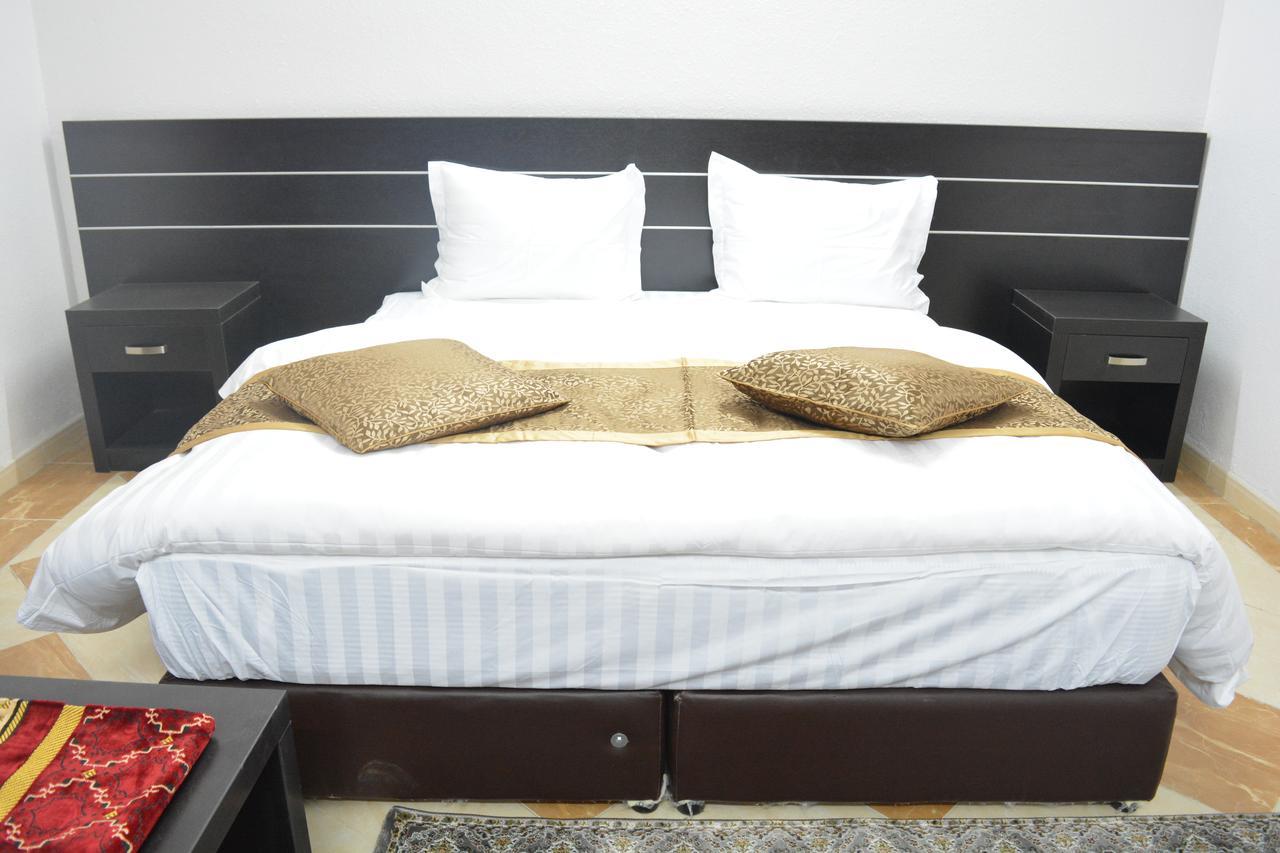Aparthotel Alnahdi Furnished Apart