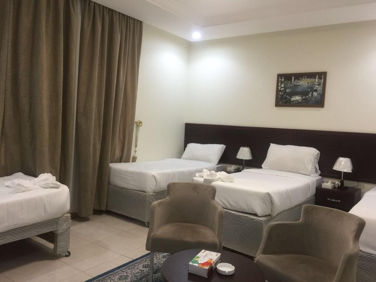 Dar Al Oksh Hotel *