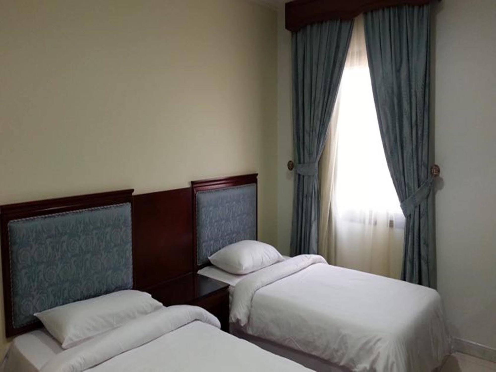 Hotel Refaaf Al Azizia