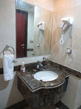 Luluat Muaz 3*