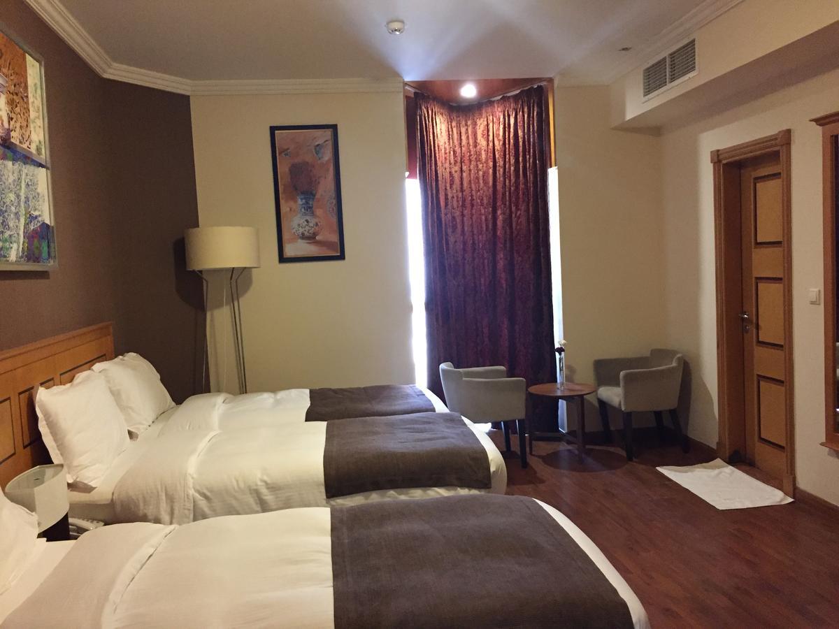 Al Thuria Grand Hotel Mecca