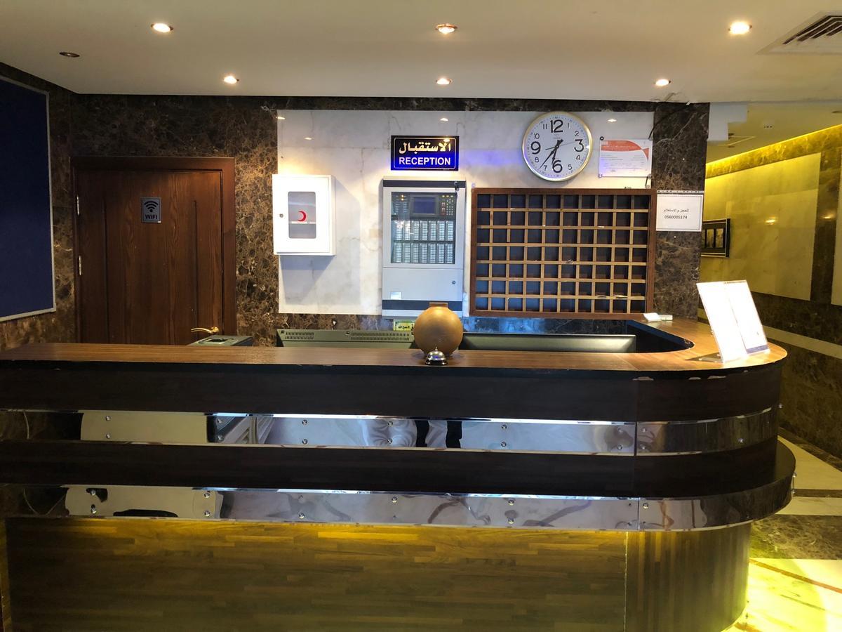 Blue Bow Hotel
