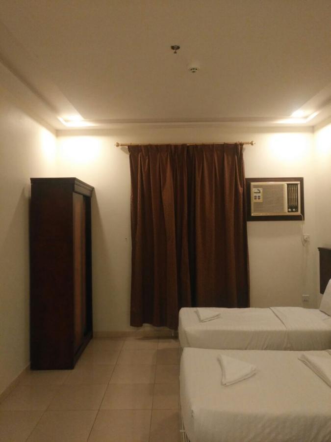 Ghroob Al Mashaer 2 *