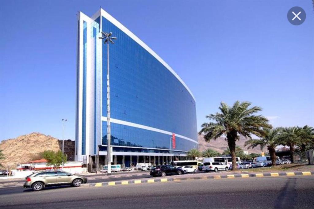 Al Zaer Royal Hotel