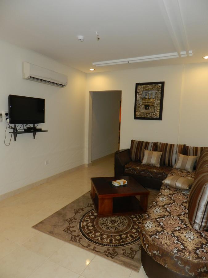 Shoroq Al Nama Tower Aparthotel