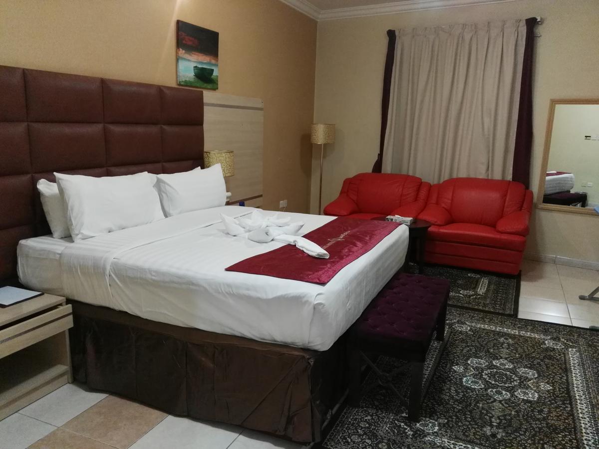 Cristalaat Al Aseel Hotel