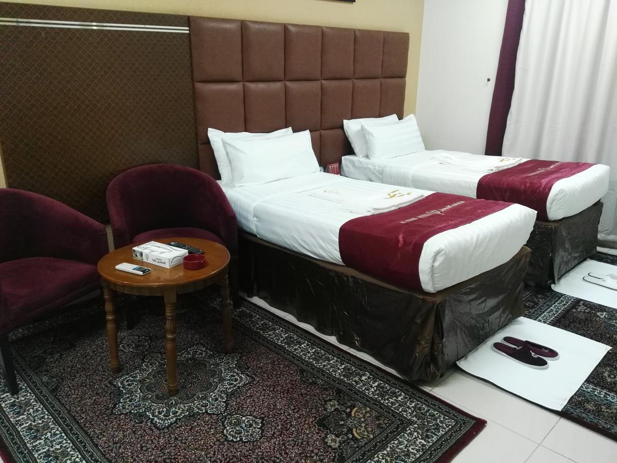Hotel Loloat Al Aseel 3*