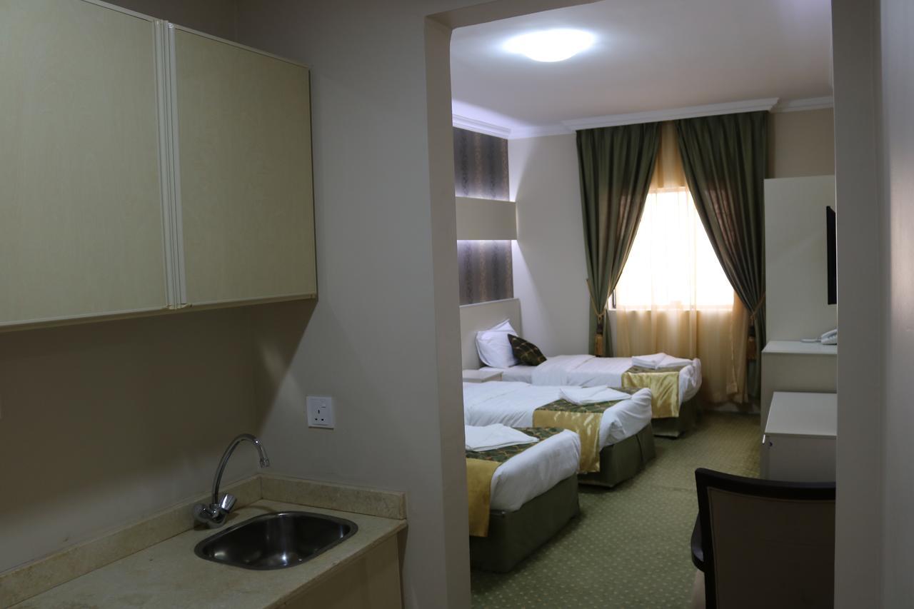Hotel Jawhart Al Hashimiah