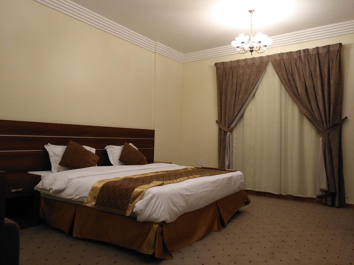 Crown Glory Suites 4* Mecca