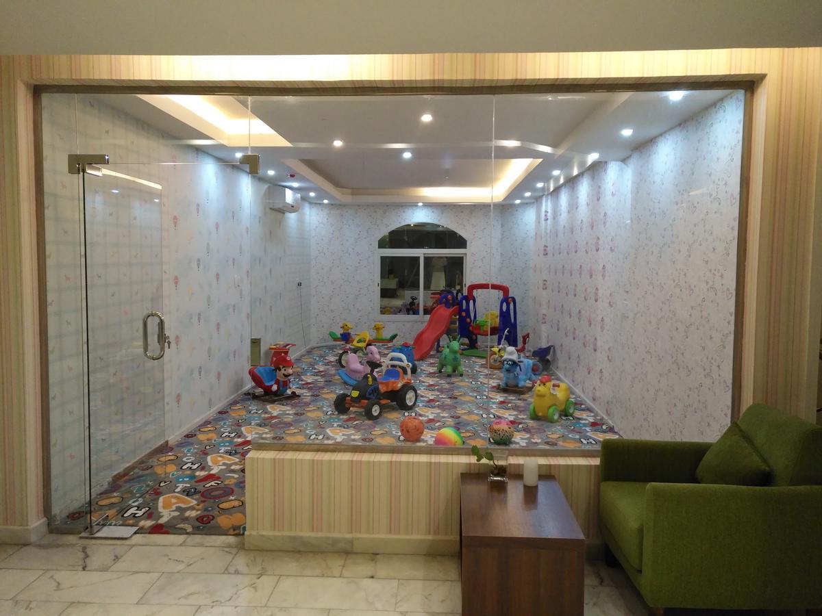 Crown Glory Suites Mecca