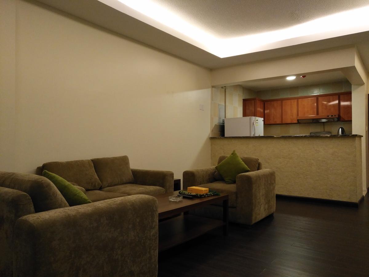Crown Glory Suites Aparthotel 4*