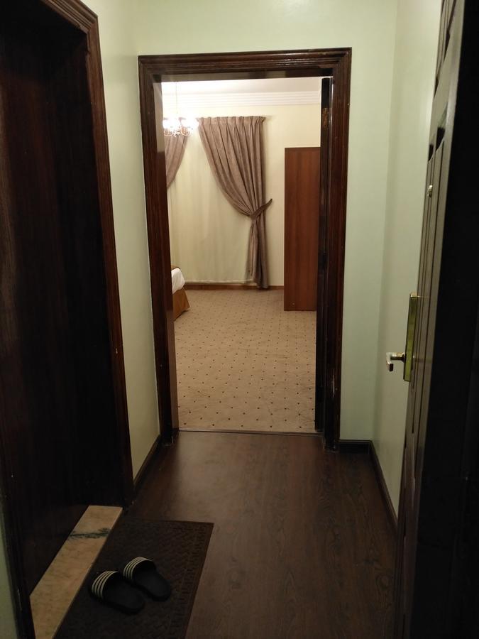 Aparthotel Crown Glory Suites 4*