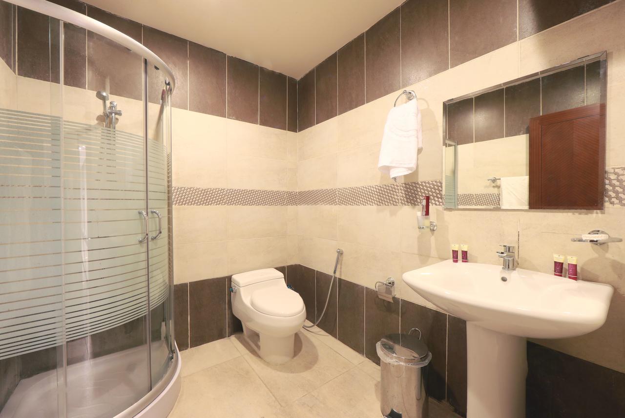 Burj Al Saif Hotel