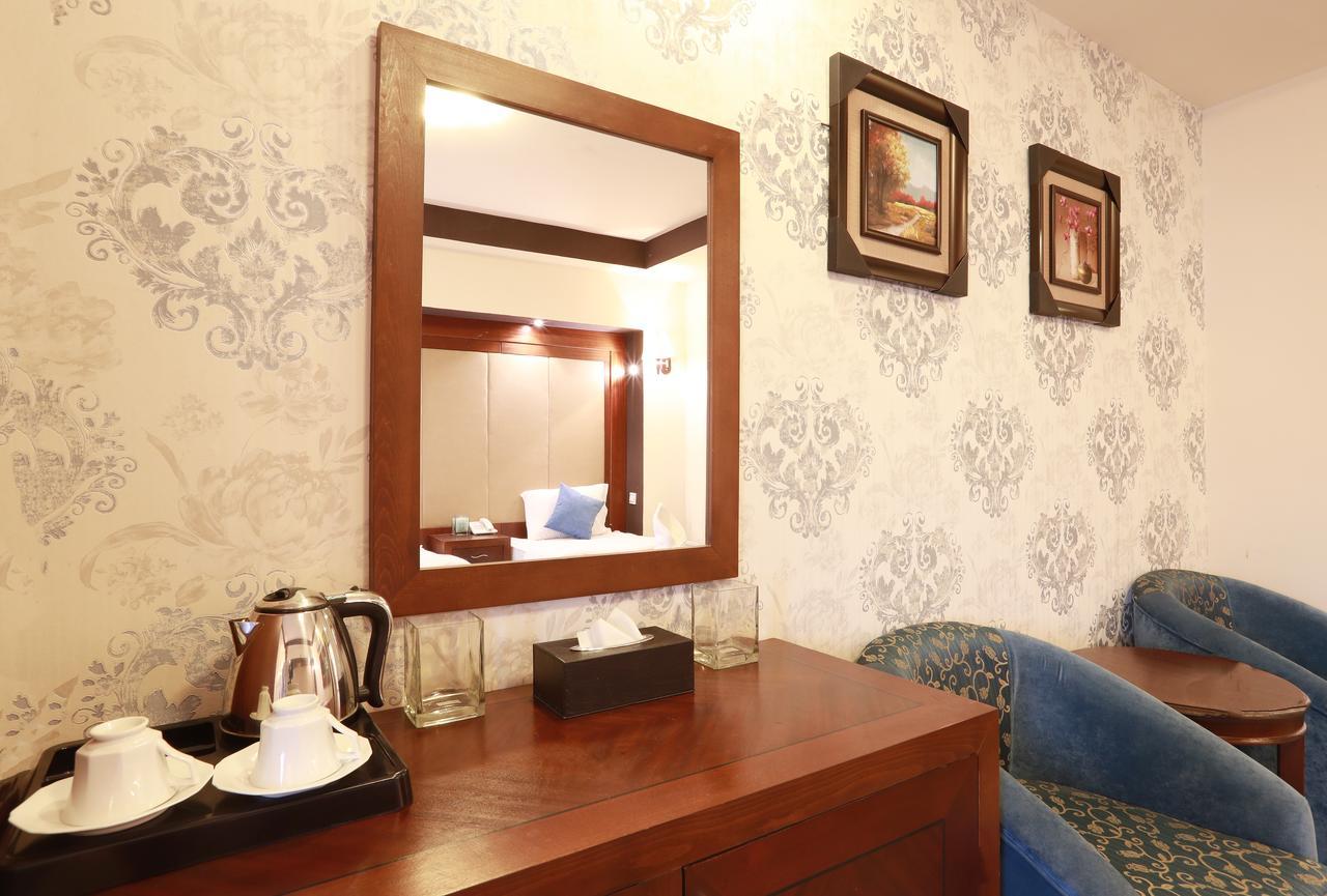 Hotel Burj Al Saif 3*