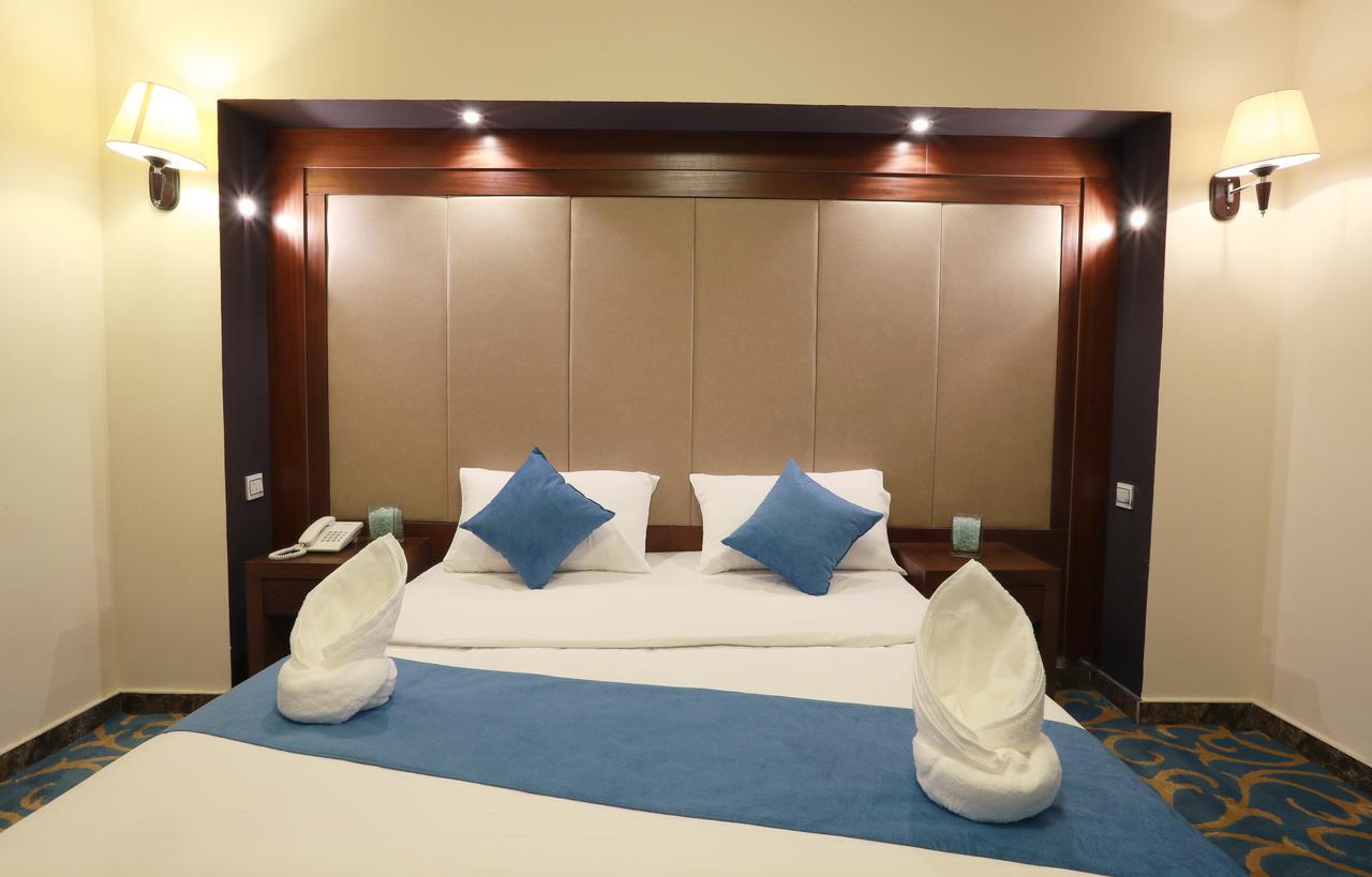 Burj Al Saif Hotel 3*