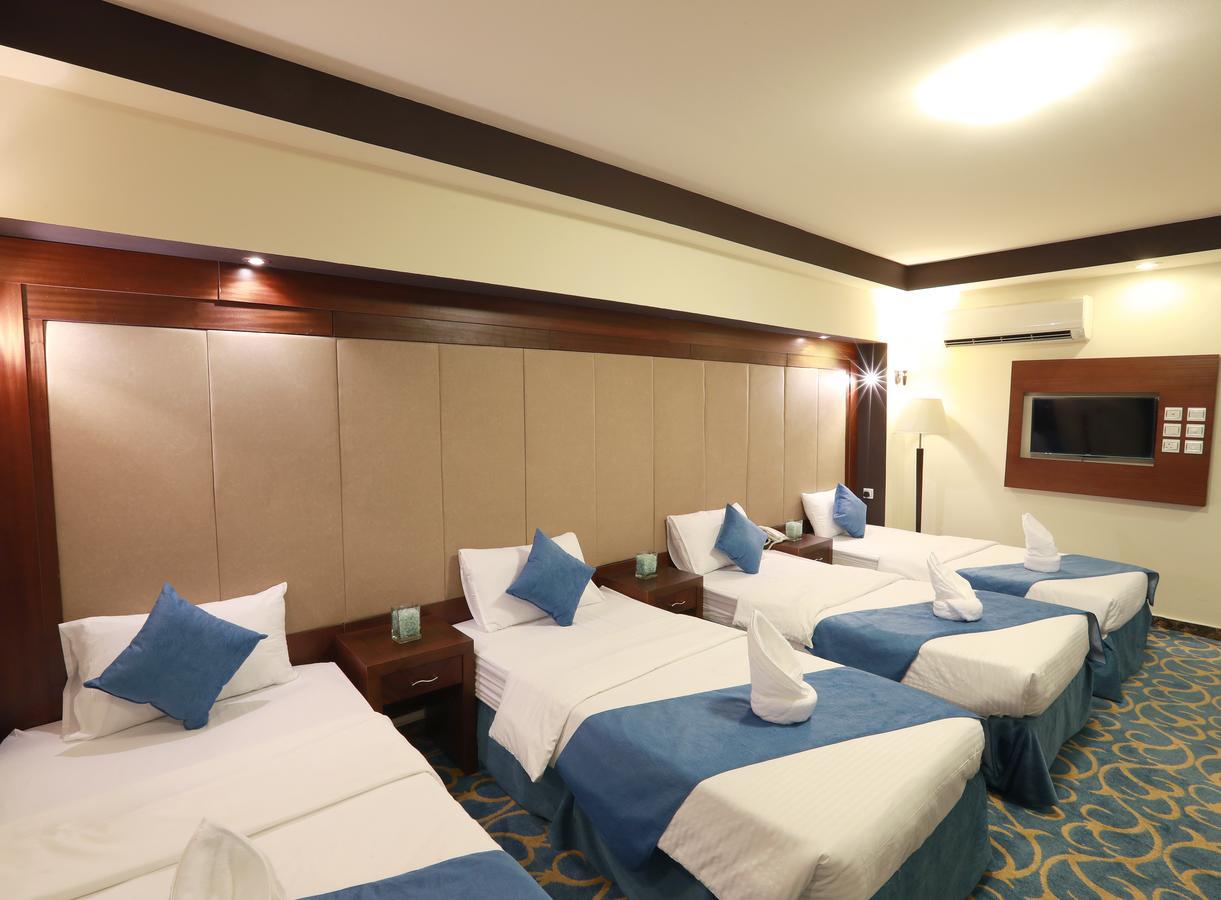 Burj Al Saif Hotel 3*