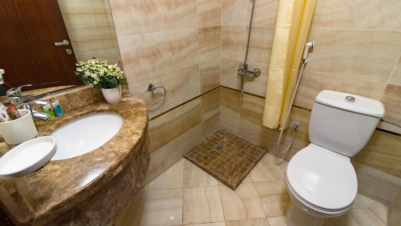 Al Bayraq Hotel 3*
