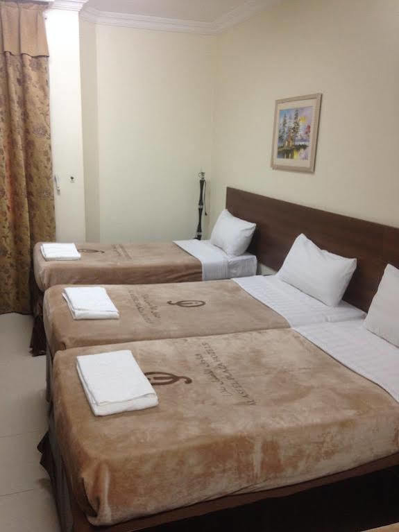 Hotel Loloat Al Aseel 3*